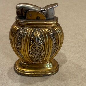 Vintage EVANS Ornate Gold Table Lighter 1930s.